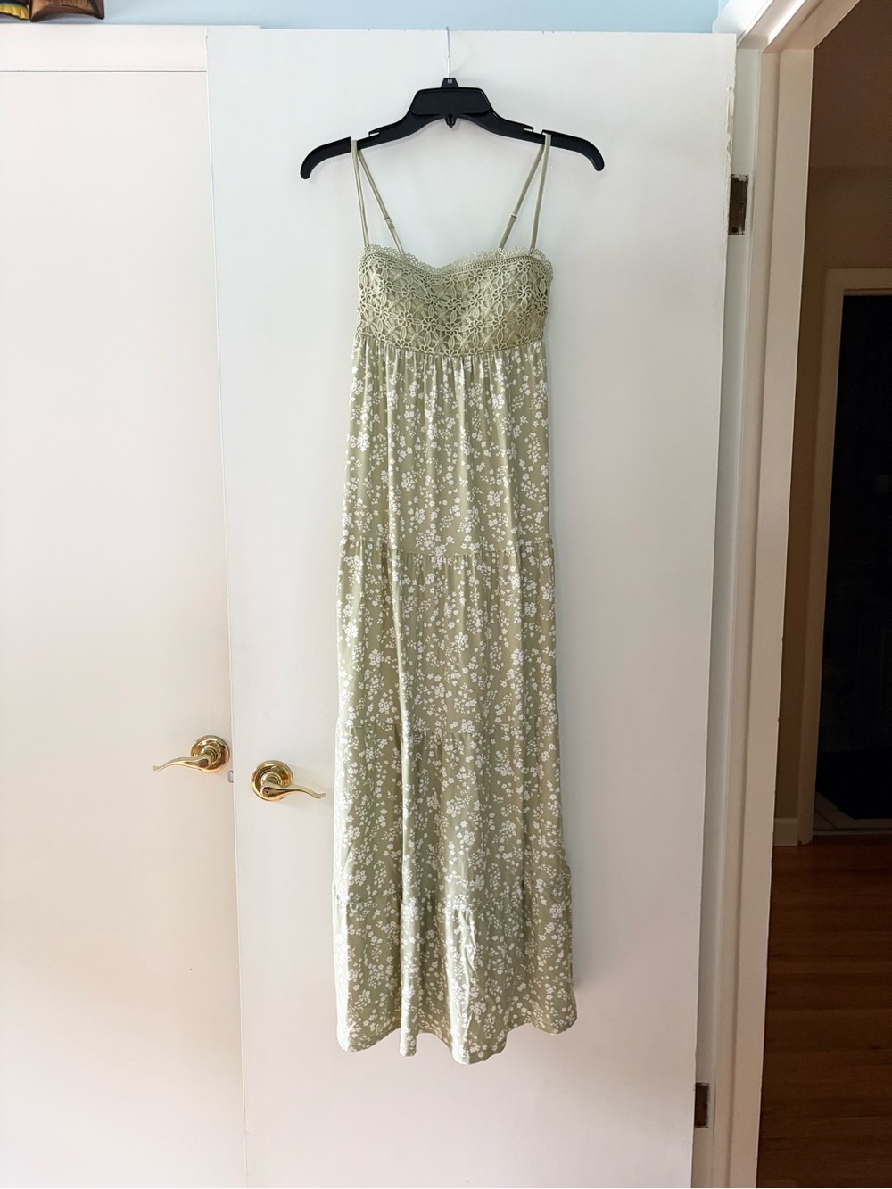 No Boundaries sage green white floral 70s maxi dress XXS